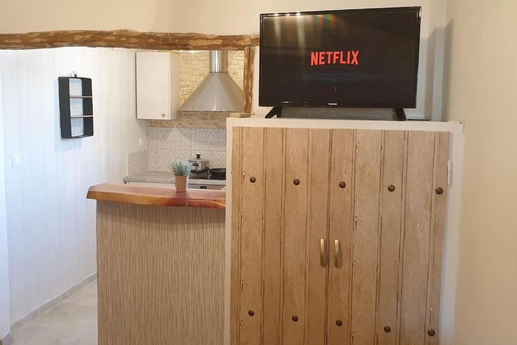 Apartment κερκυρασ 27 πεδιον αρεωσ 6οσ οροφοσ με θεα *
